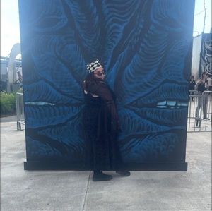 Meet your Posher, Emerson